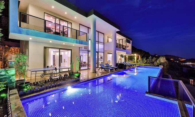 Kas Villa | Stylish 4BR Villa in Antalya – Perfect Holiday Retreat Near Beach & Nature