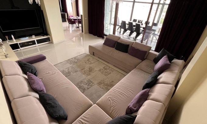 Constanta Apartment | Stylish and Cozy Apartment at sea.
