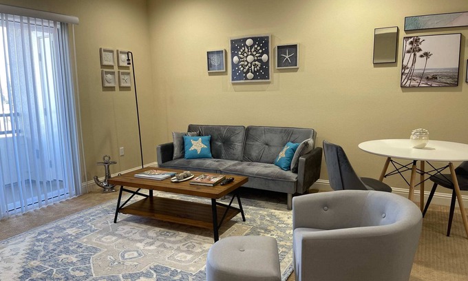 Santa Clara Apartment | Stylish Apt W/Amenities| 24/7 Staff|Fully Stocked