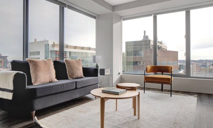 Theatre District Apartment | Stylish Downtown 1BR w/Luxury Amenities and Rooftop Views by Blueground
