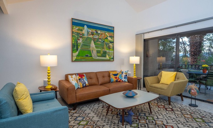 Palm Springs Condo | Stylish & Elegant Condo at the Beautiful Oasis Resort in South Palm Springs