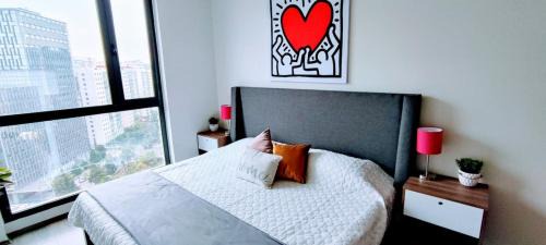 Anahuac Apartment | Stylish High-rise Escape Pool, Hot Tub & Cinema