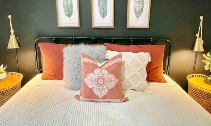 Ironton House | Stylish home 6 miles from Elephant Rock State Park