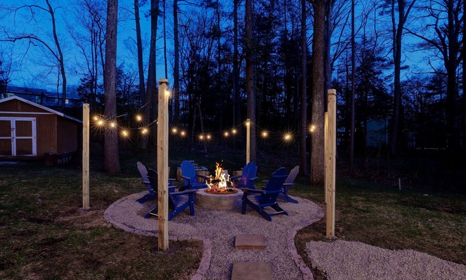 Saugerties House | Stylish Saugerties Retreat with Hot Tub + Game Room + Theater + Firepit