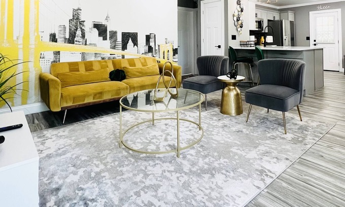 Ladson Apartment | Stylish & Spacious 2BR/1BA Duplex “Gemstone”