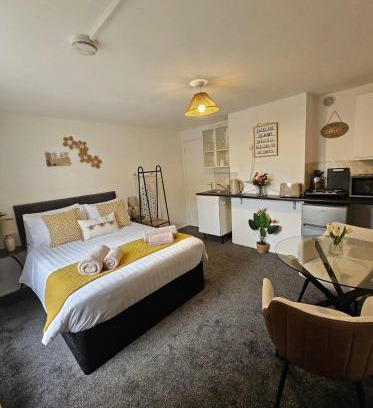 Stevenage Apartment | Stylish Studio Stevenage