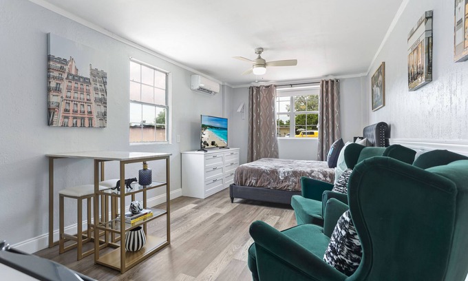 Azalea Park Apartment | Stylish suite near downtown | Ideal for long stays