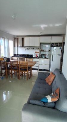 Centro House | Suíte 50 metros da praia, 10 km Beto Carrero e BC, local compartilhado