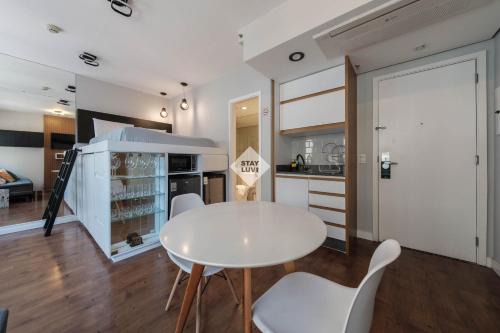 Moema Apartment | Suíte moderna no Hotel Slaviero para 4 pessoas