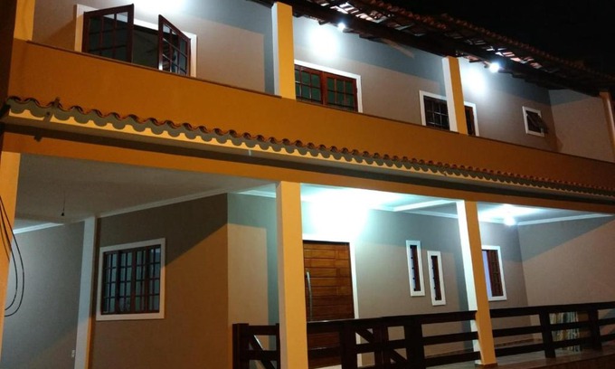 Praia do Jardim House | Suítes Pé na areia Angra