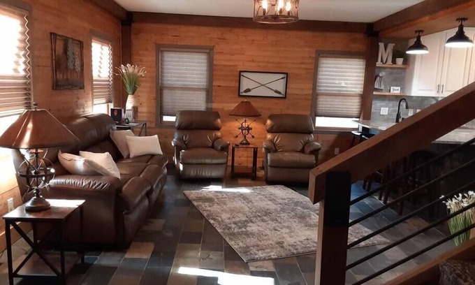 Tiskilwa House | Sugar Maple Inn, A Country Chic Getaway