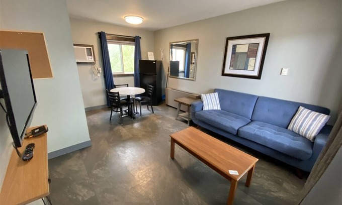 Rapid City Apartment | Suite 305 - 1 BR Apartment | 1 Bed, 1 Bath