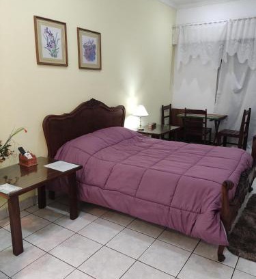 Centro Apartment | Suite con entrada independiente 1 dormitorio 1 sala de estar