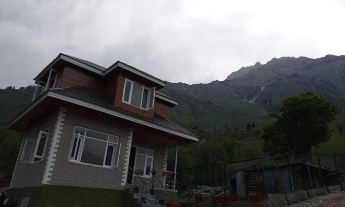 Gulmarg Villa | Sukoon The peace Hut