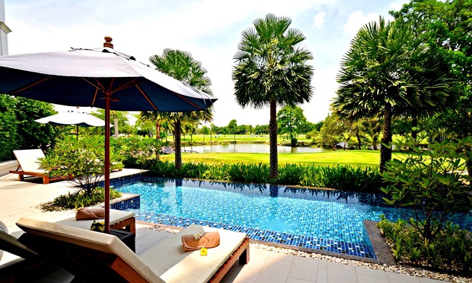 Bang Phli Hotel | Summit Windmill Golf Suite Hotel @Suvarnabhumi