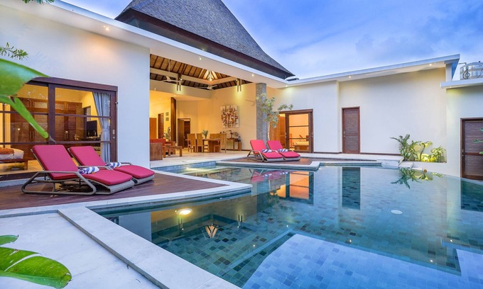 North Legian Villa | Sumptuous 3 bedroom private luxury villa in heart of Seminyak