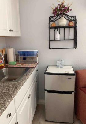 Crystal House | Sun Guest House Pahrump