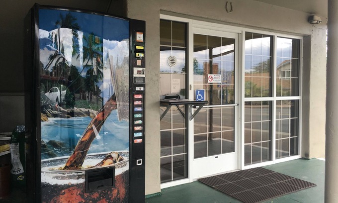 Downtown Hotel | Sundial Lodge