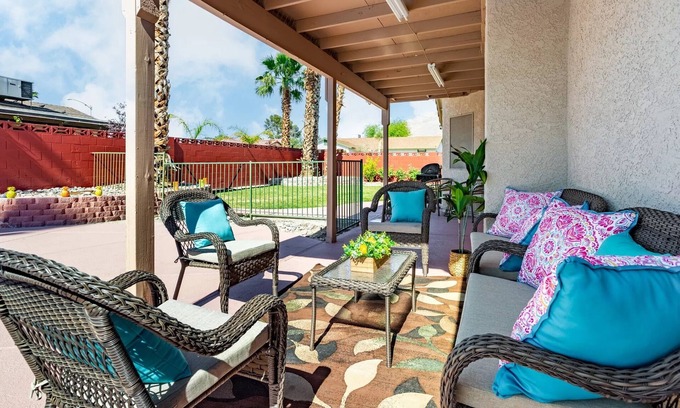 Sunrise Manor House | Sunkiss Villa - With Private Pool