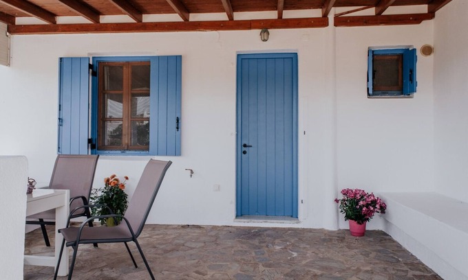 Kastraki House | Sunlight Kastraki beach house