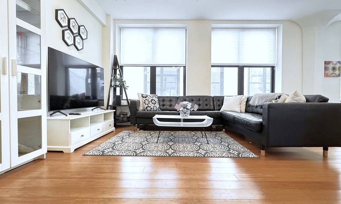 Downtown Boston Apartment | Sunlit Spacious 3BR in Heart of Downtown Boston! Guest Favorite!