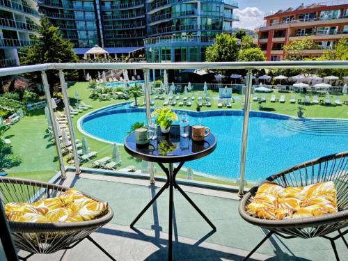 Primorsko Apartment | Sunny Cozy Apartment Primorsko