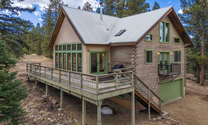 Angel Fire House | Sunny Mountain Delight by Velo