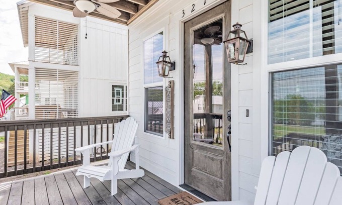 Guntersville House | Sunny Side Up at River Rocks Plantation