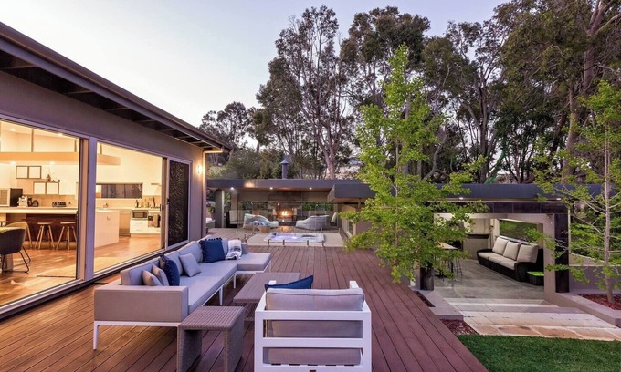 Yallingup Siding House | Sunrise Tranquillity Luxe Retreat with Heated Spa