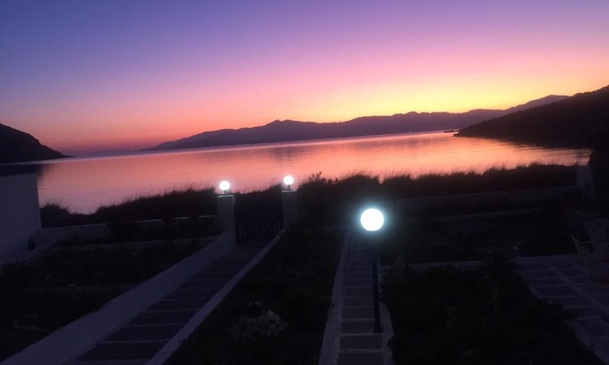 Molos Apartment | Sunrise view house