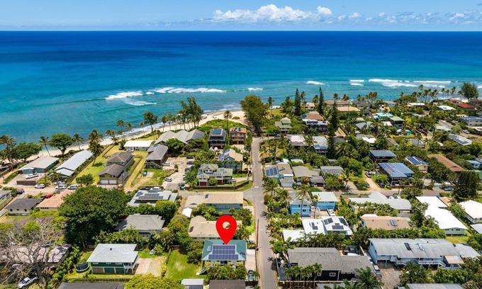 Pupukea House | Sunset Beach Retreat, One Block Walk to the Beach