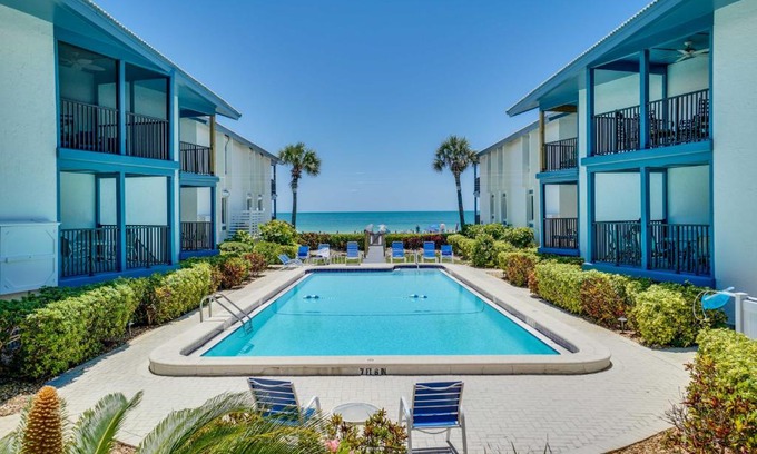 Holmes Beach Apartment | Sunset Connection - Gulf Place