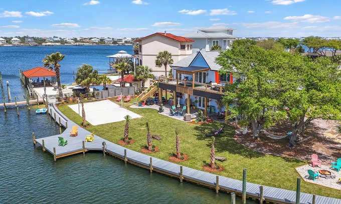 Ono Island House | Sunset Cove - Your Oasis Awaits! With Stunning Sunset Views & A Private Beach!