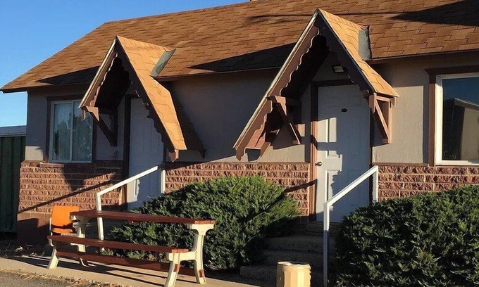 Wamsutter Hotel | Sunset Inn