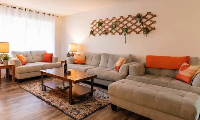 Twentynine Palms House | Sunset Oasis Getaway: 4min to Joshua Tree Park