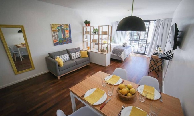 Palermo Apartment | Sunset Studio-Lockett/WiFi/Pool/Balcony | W2BA