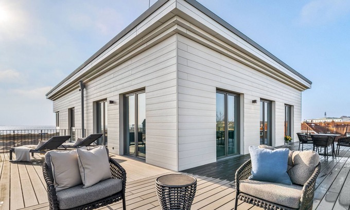 List Apartment | Sunset Suite - Penthouse with Rooftop Terrace and Sea View