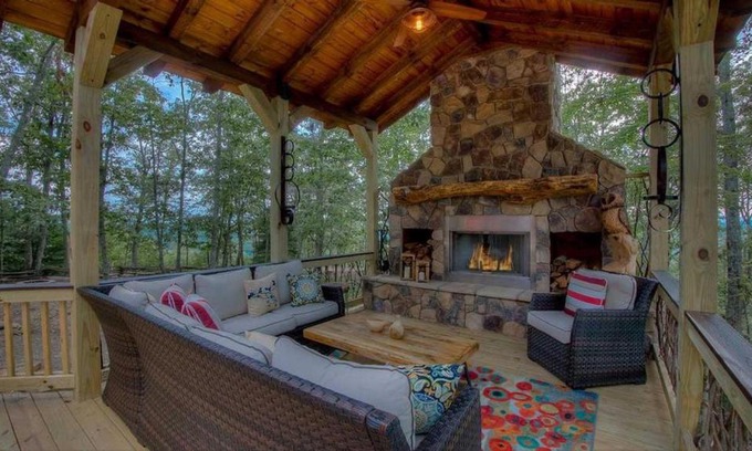 Morganton House | Sunshine Mountain