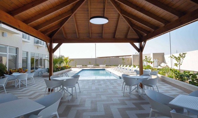 Pepillo Salcedo Hotel | Super 8 By Wyndham Manzanillo