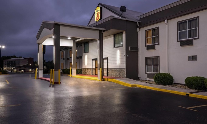 Athens Hotel | Super 8 by Wyndham Athens