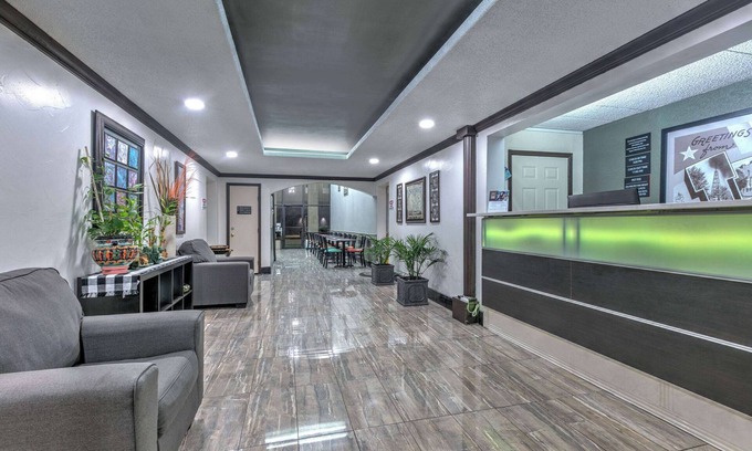 Grand Prairie Hotel | Super 8 by Wyndham Grand Prairie North