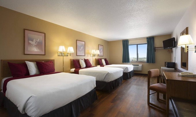 East Las Vegas Hotel | Super 8 by Wyndham Las Vegas