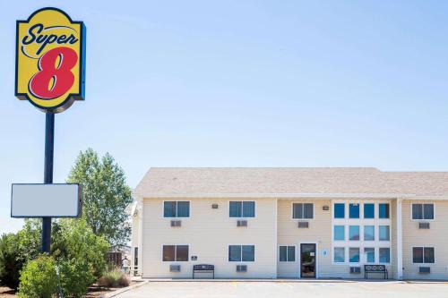 Lewistown Hotel | Super 8 by Wyndham Lewistown