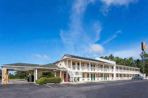 Monticello Hotel | Super 8 by Wyndham Monticello
