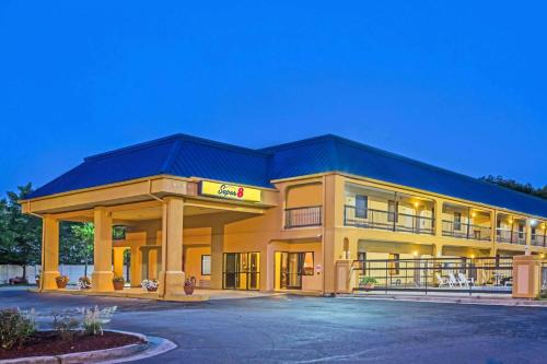 Norcross Hotel | Super 8 by Wyndham Norcross/I-85 Atlanta