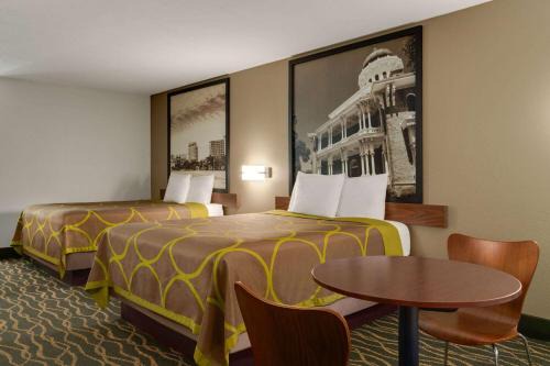 Pearl Hotel | Super 8 by Wyndham Pearl/Jackson/East