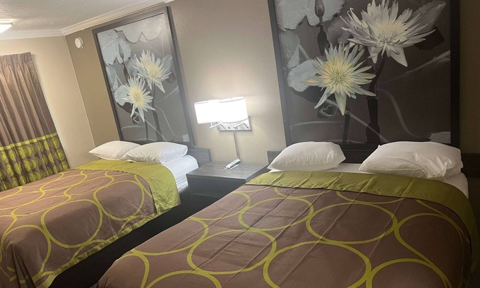 Picayune Hotel | Super 8 by Wyndham Picayune