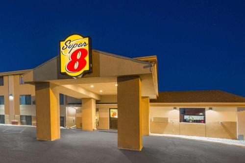 Sioux City Hotel | Super 8 by Wyndham Sioux City/Morningside Area