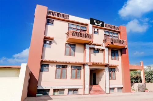 Mohangarh Hotel | Super Hotel O Sharda Nagar Lucknow
