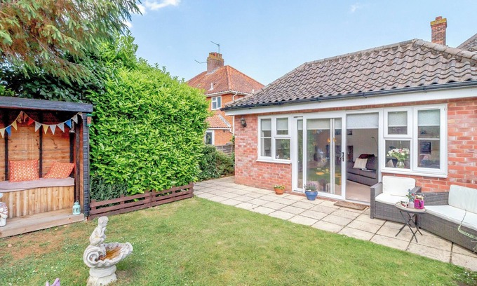 Loddon Cottage | Super location to explore all the delights of Norfolk and Suffolk.